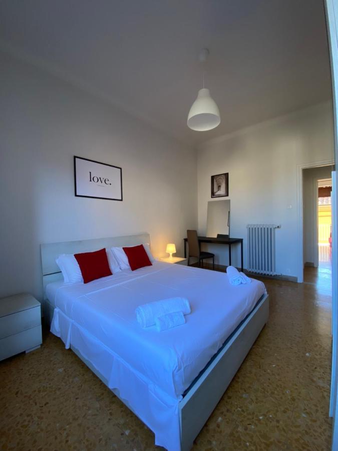 Comodo E Confortevole Nel Cuore Pulsante Di ปิซา ภายนอก รูปภาพ