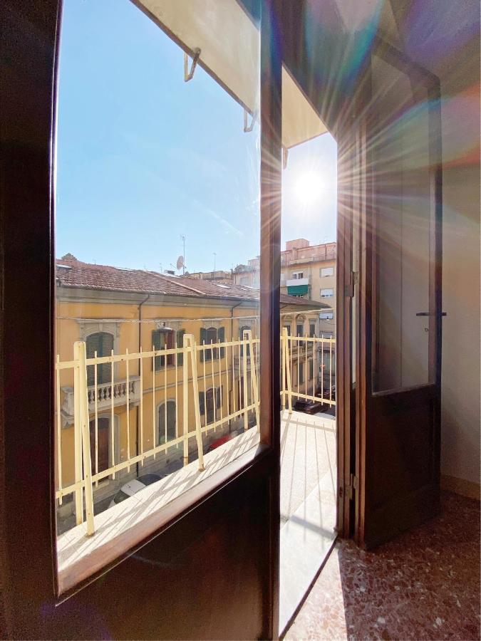 Comodo E Confortevole Nel Cuore Pulsante Di ปิซา ภายนอก รูปภาพ